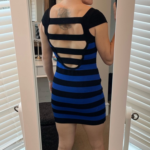 Guess Bandage Dress - Picture 5 of 5